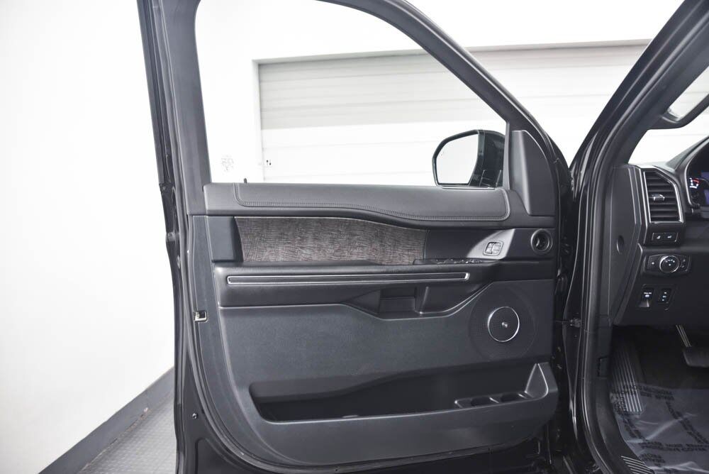 2021 Ford Expedition Limited Akron OH