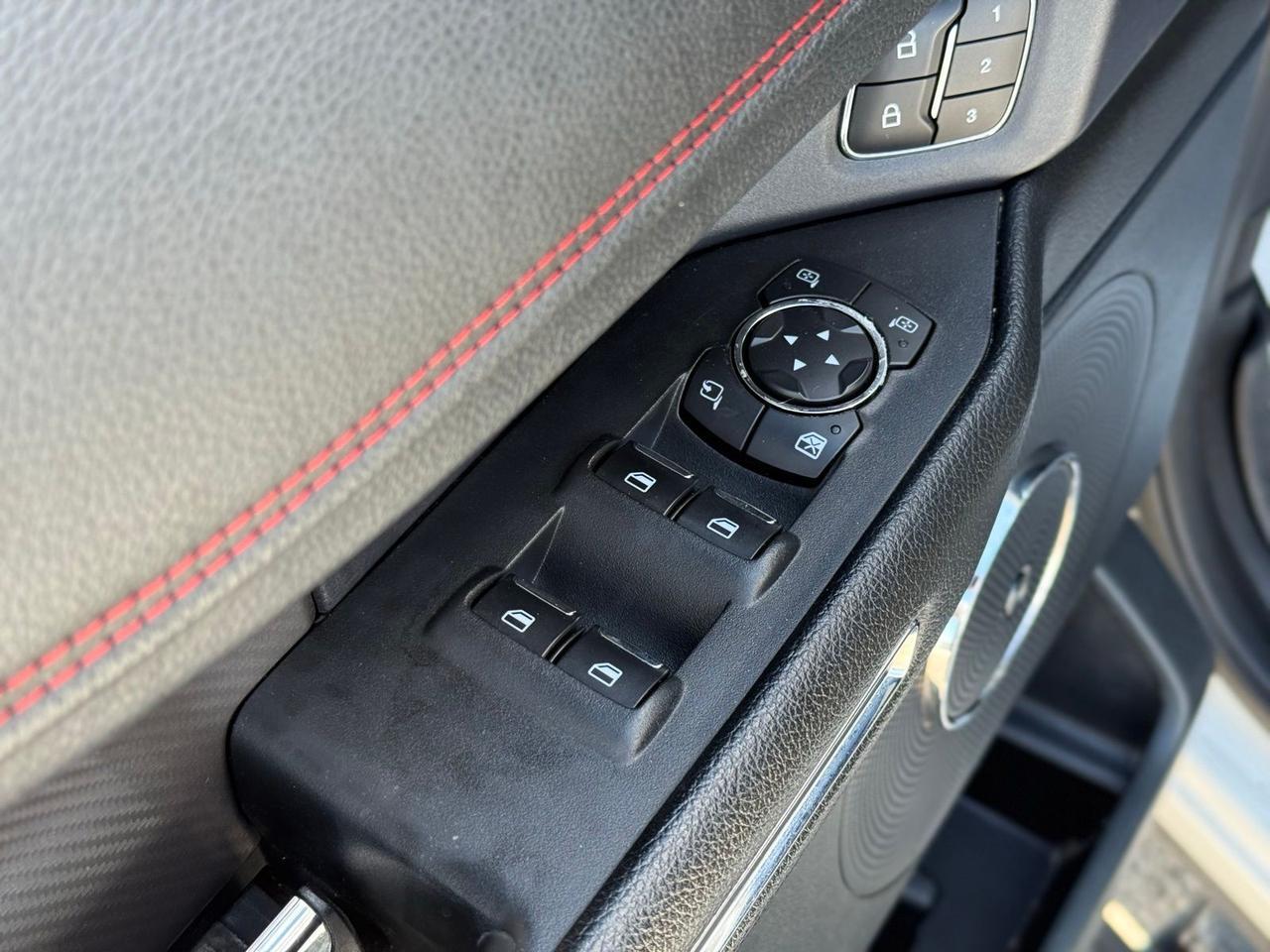 2021 Ford Expedition Limited Crestwood KY