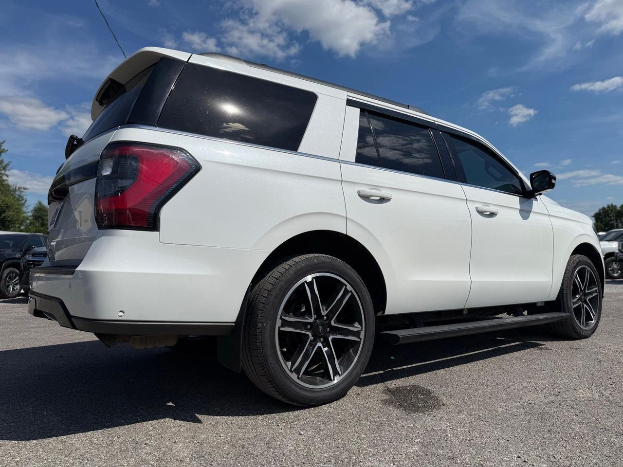 2021 Ford Expedition Limited Crestwood KY