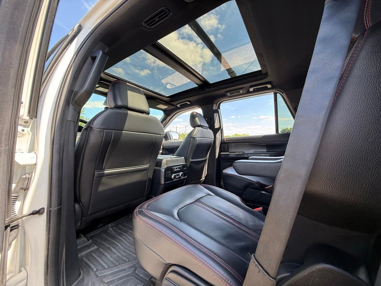 2021 Ford Expedition Limited Crestwood KY