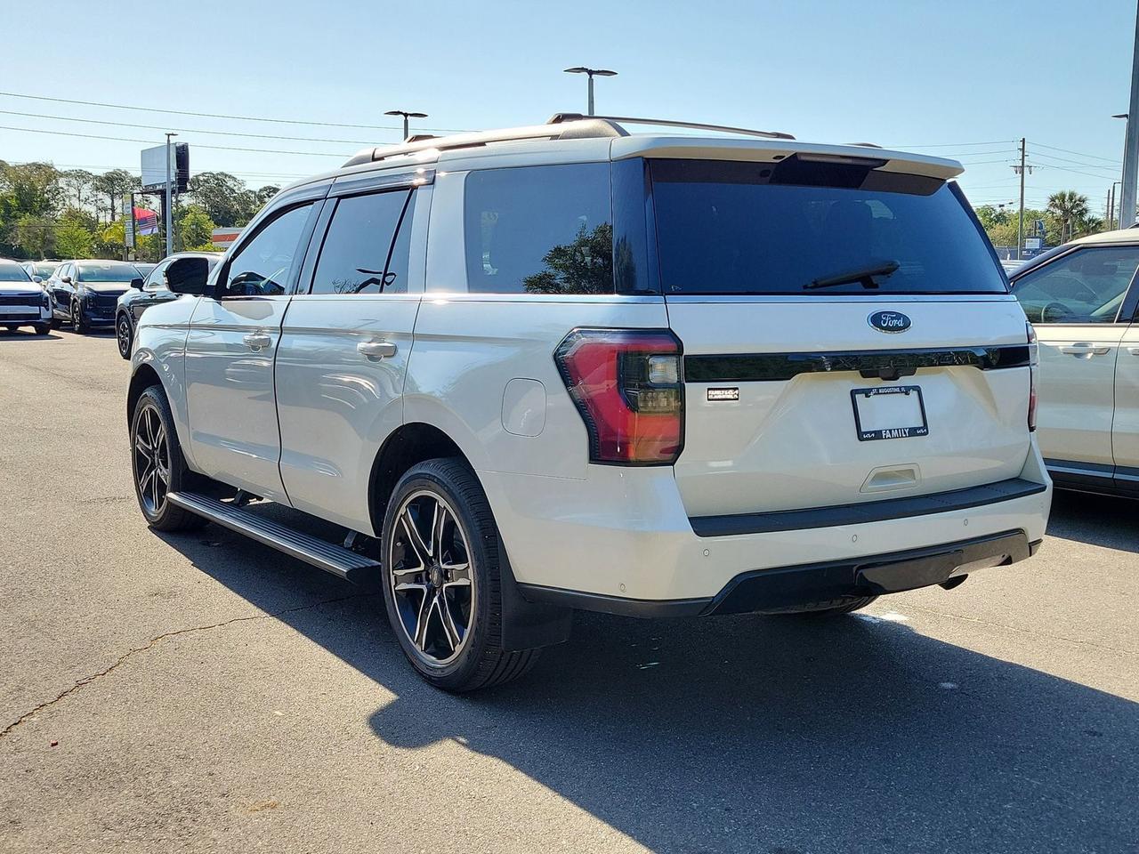2021 Ford Expedition Limited Crestwood KY