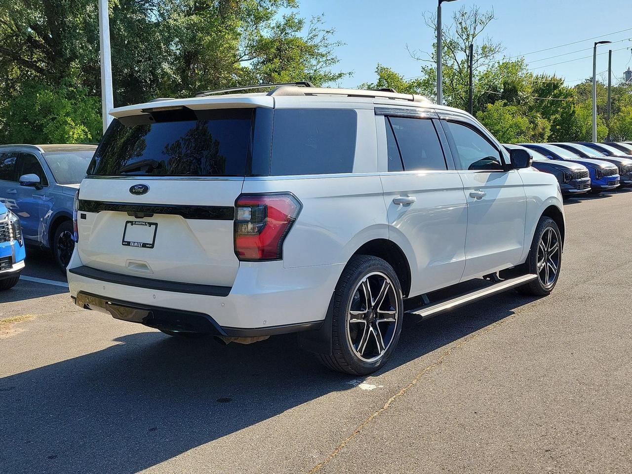 2021 Ford Expedition Limited Crestwood KY