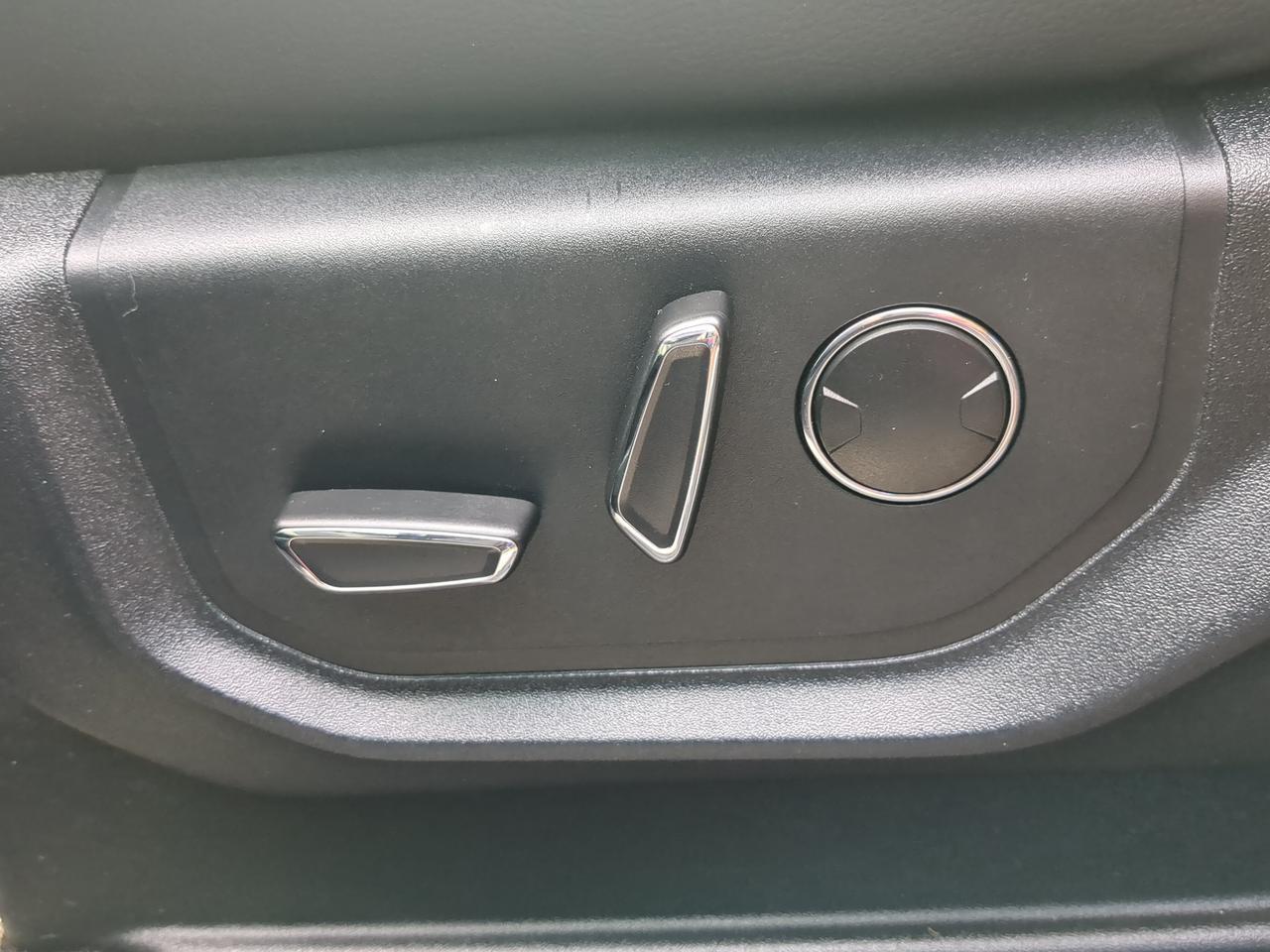 2021 Ford Expedition Limited Appleton WI