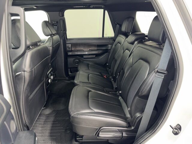 2021 Ford Expedition Limited Pine River MN