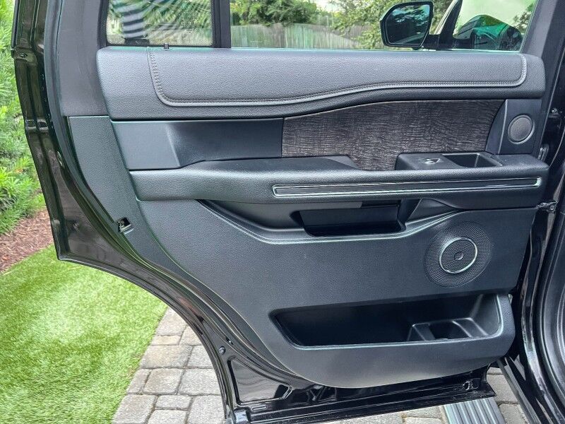 2021 Ford Expedition Limited Wilmington NC