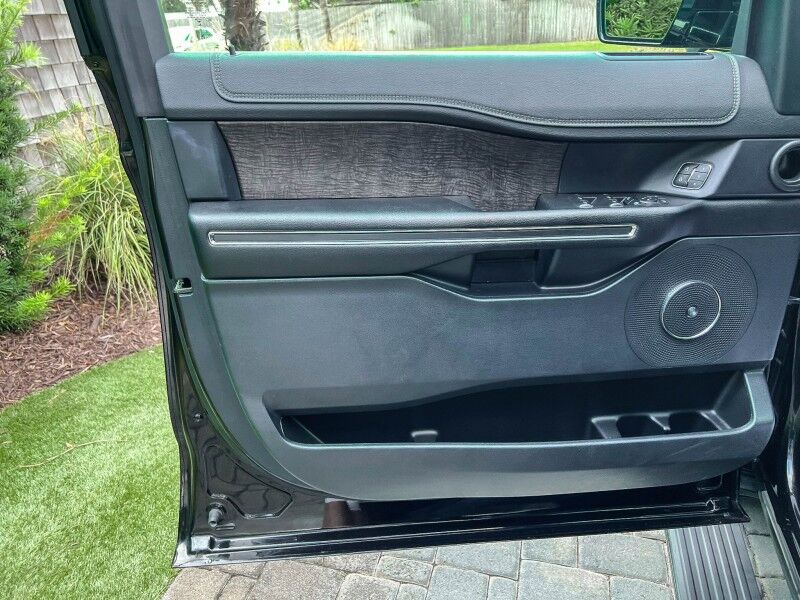 2021 Ford Expedition Limited Wilmington NC