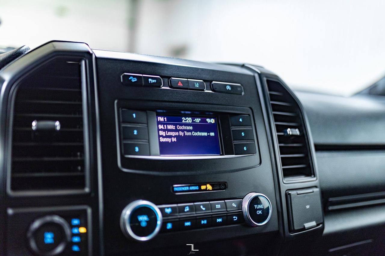 2021 Ford Expedition Max AWD SSV BCam 3rd Row Red Deer AB