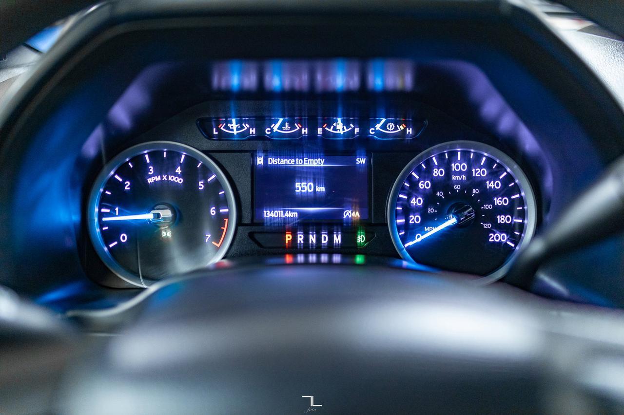 2021 Ford Expedition Max AWD SSV BCam 3rd Row Red Deer AB