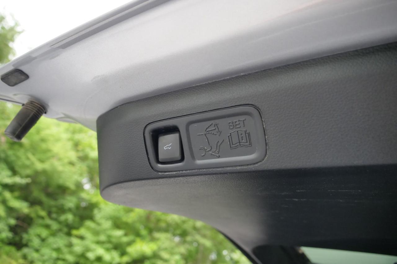 2021 Ford Expedition Max Limited 4WD / B&O Sound System / Third Row! Lincolnton NC