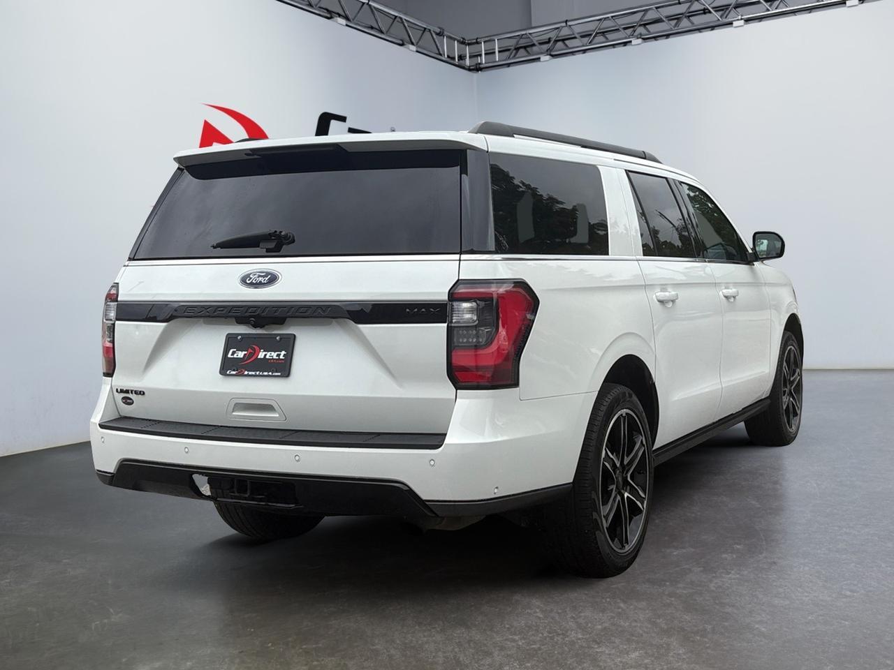 2021 Ford Expedition Max Limited, POWER LIFTGATE, 360 BACKUP CAMERA, POWER RUNNING BOARDS, BLIND SPOT, FORWARD COLLISION WARNING, MOONROOF, POWER 3RD ROW, HEATED & COOLING SEATS, APPLE CARPLAY/ANDROID AUTO, CLEAN CARFAX, TAKE THE EXPEDITION TO THE MAX! Virginia Beach VA