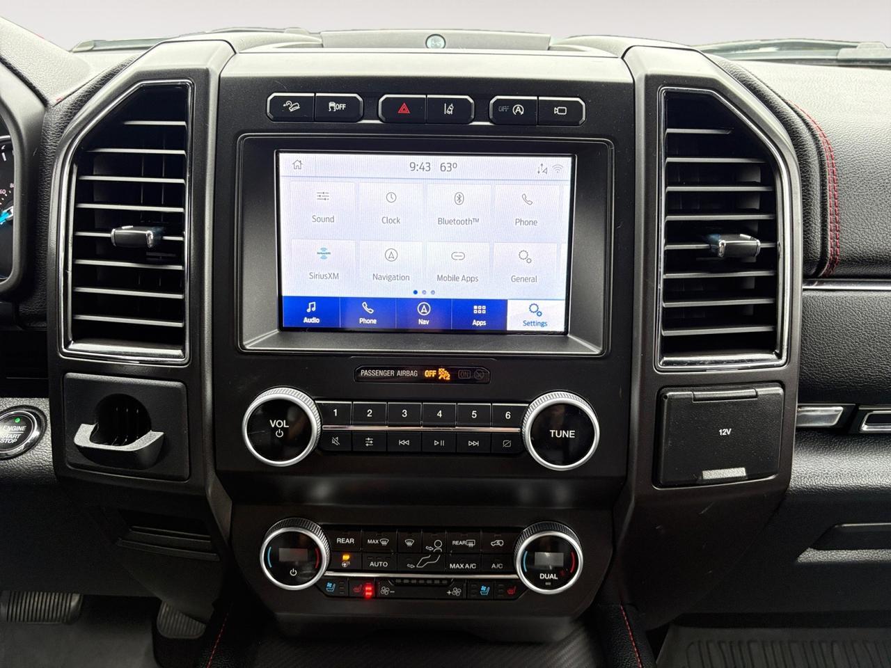 2021 Ford Expedition Max Limited, POWER LIFTGATE, 360 BACKUP CAMERA, POWER RUNNING BOARDS, BLIND SPOT, FORWARD COLLISION WARNING, MOONROOF, POWER 3RD ROW, HEATED & COOLING SEATS, APPLE CARPLAY/ANDROID AUTO, CLEAN CARFAX, TAKE THE EXPEDITION TO THE MAX! Virginia Beach VA