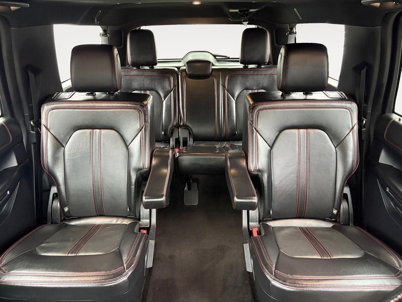 2021 Ford Expedition Max Limited, POWER LIFTGATE, 360 BACKUP CAMERA, POWER RUNNING BOARDS, BLIND SPOT, FORWARD COLLISION WARNING, MOONROOF, POWER 3RD ROW, HEATED & COOLING SEATS, APPLE CARPLAY/ANDROID AUTO, CLEAN CARFAX, TAKE THE EXPEDITION TO THE MAX! Virginia Beach VA