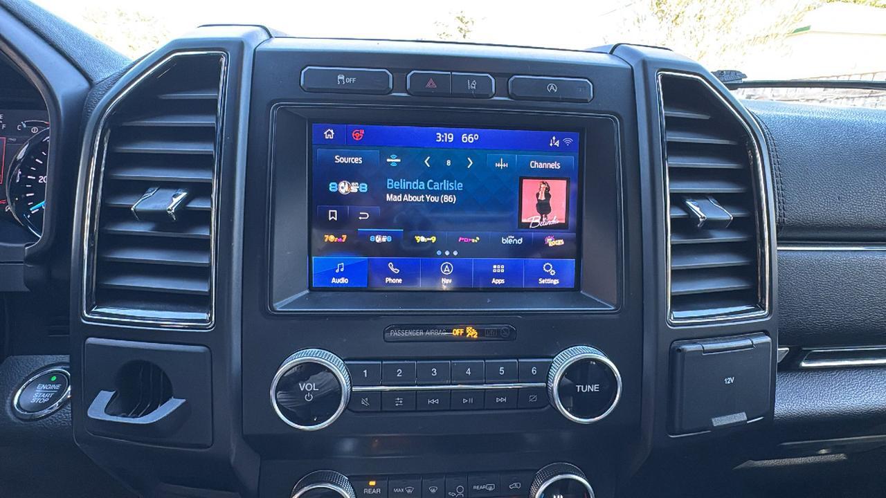 2021 Ford Expedition Max Limited  Selma TX