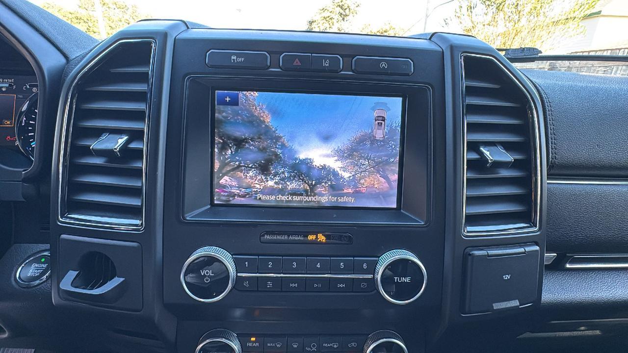 2021 Ford Expedition Max Limited  Selma TX