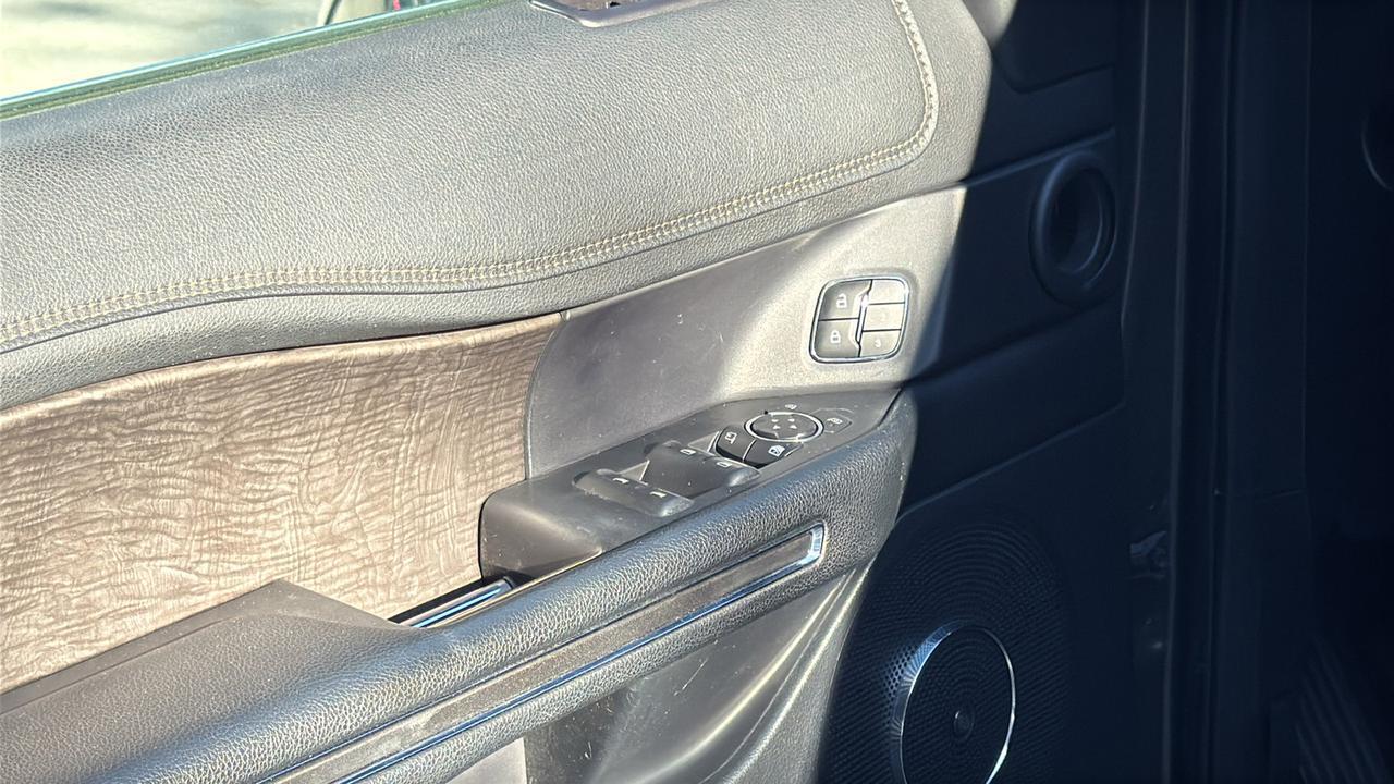 2021 Ford Expedition Max Limited  Selma TX