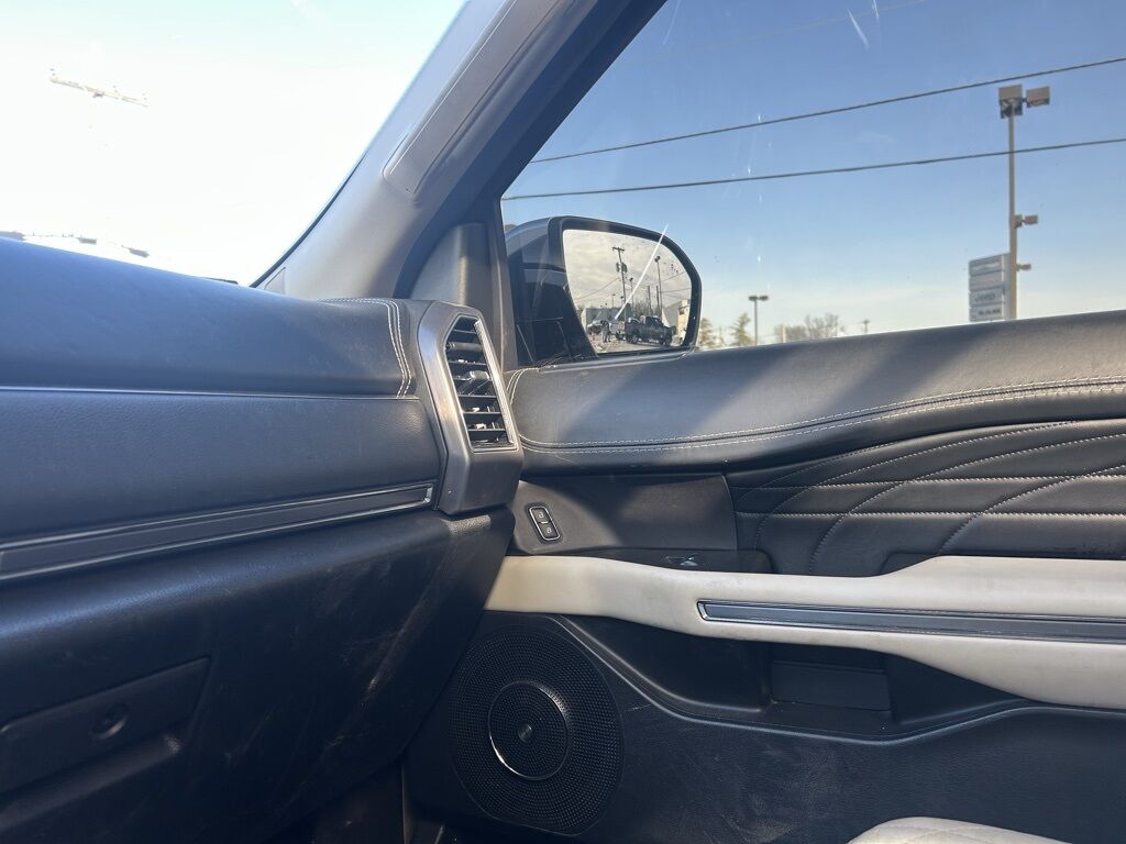 2021 Ford Expedition Max Platinum Crestwood KY