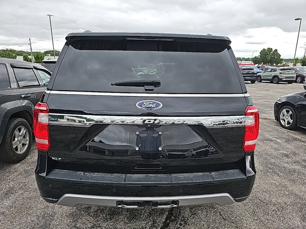 2021 Ford Expedition Max XLT Akron