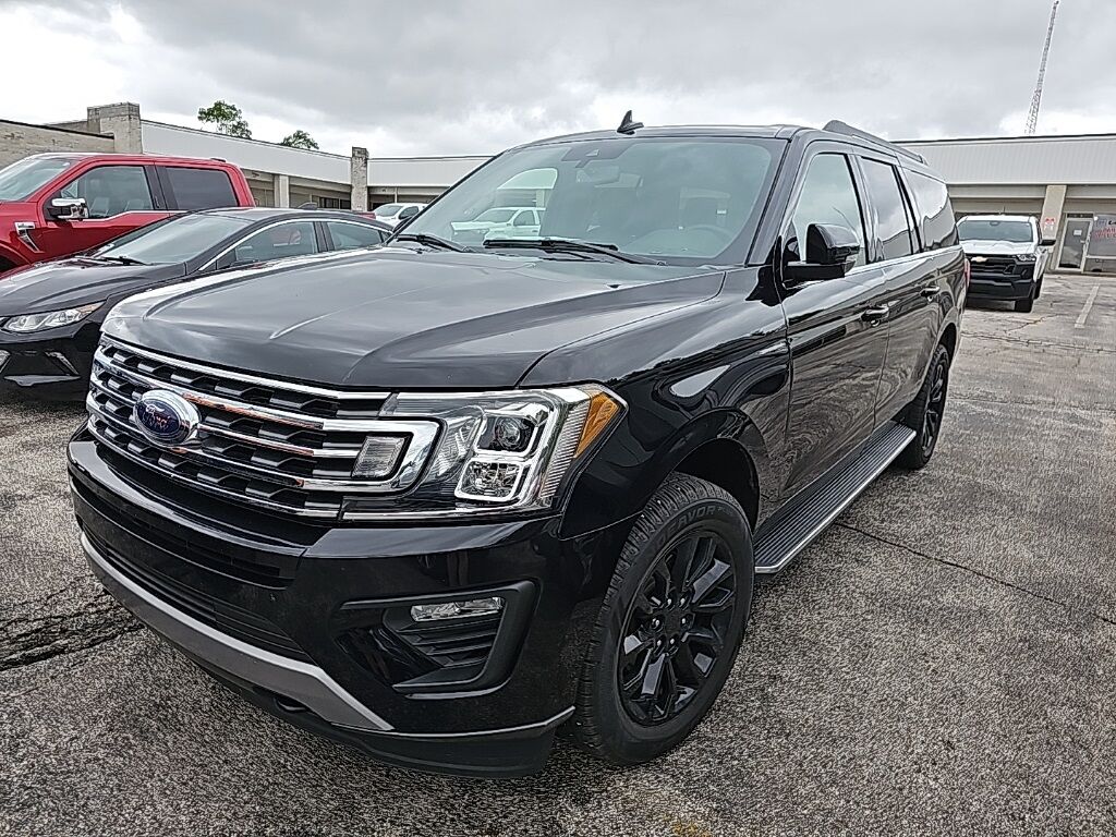 2021 Ford Expedition Max XLT Akron