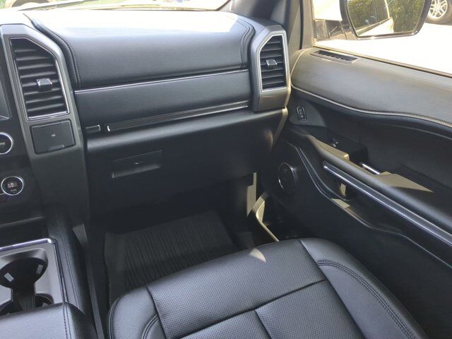 2021 Ford Expedition Max XLT Appleton WI