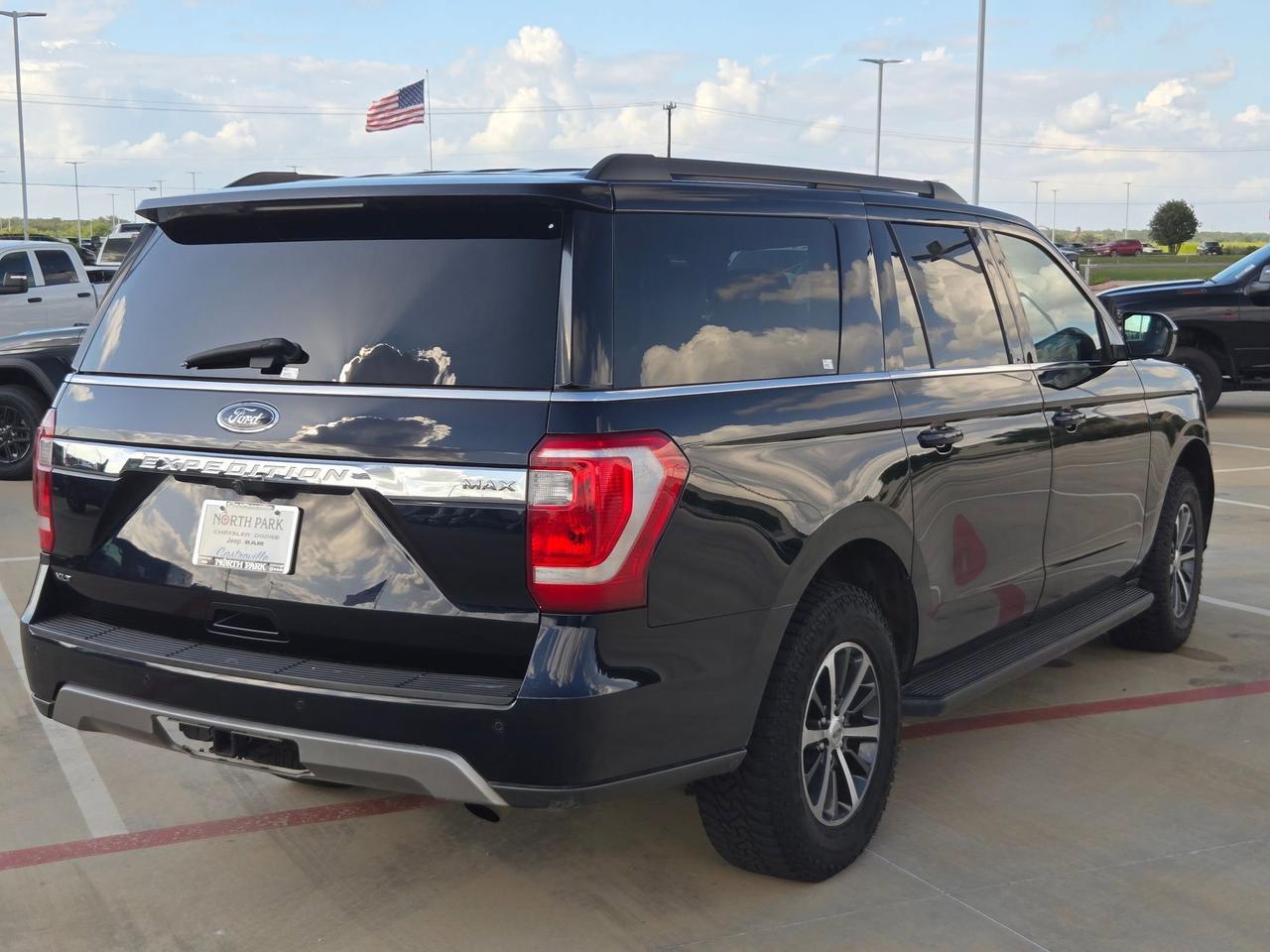 2021 Ford Expedition Max XLT