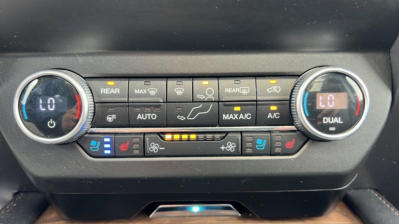 2021 Ford Expedition Platinum Max Sherwood Park AB