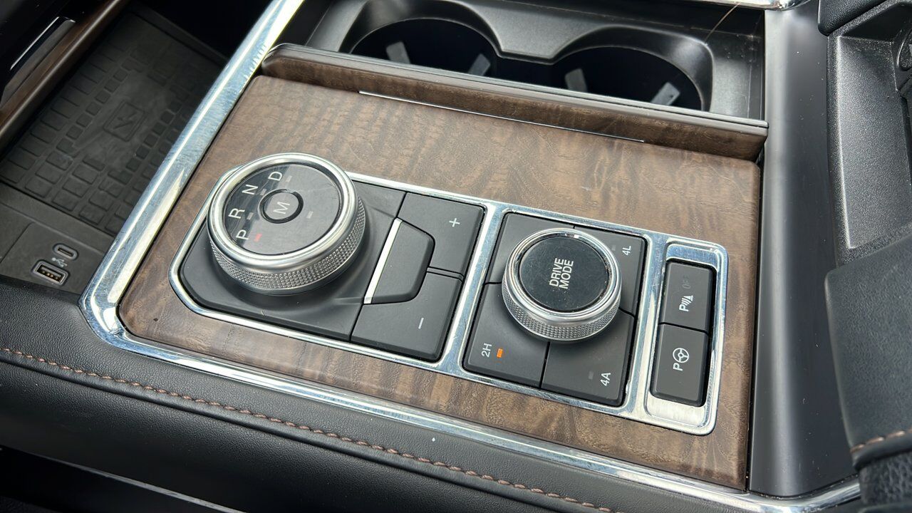 2021 Ford Expedition Platinum Max Sherwood Park AB