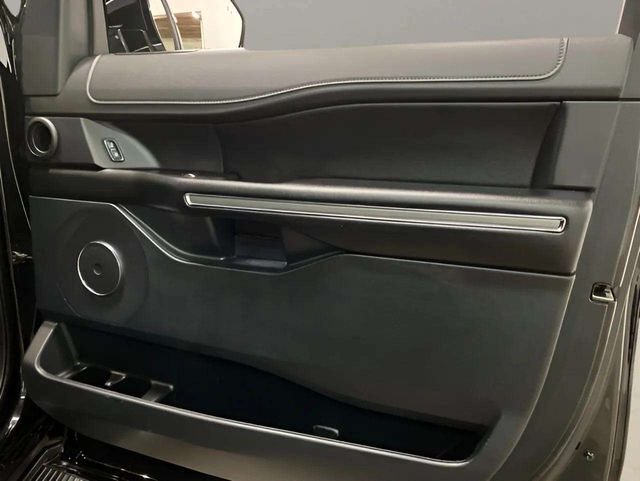2021 Ford Expedition XLT Dallas TX