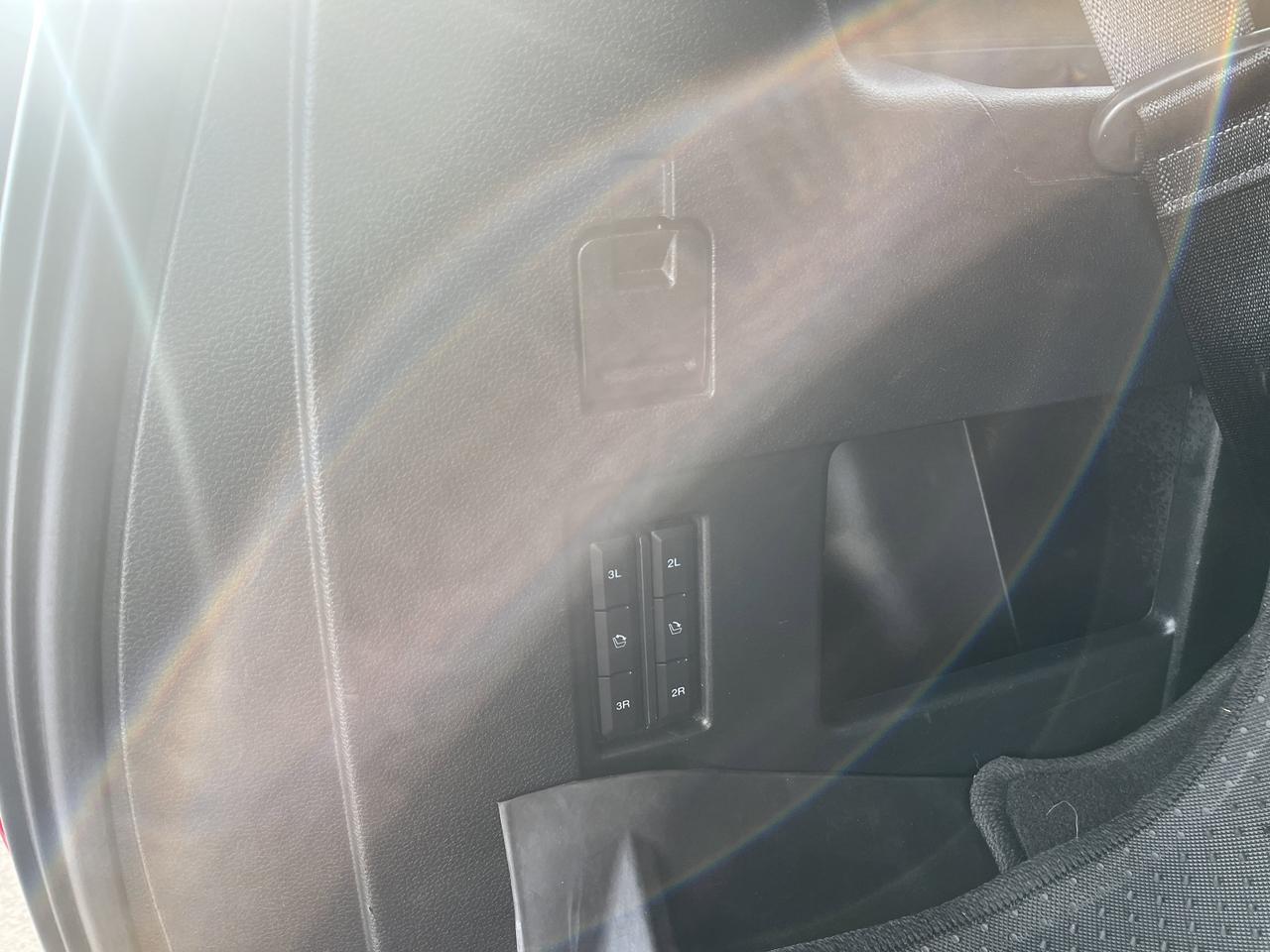 2021 Ford Expedition XLT FX-4 4WD CargoPkg w/360-DegreeRearCamera RemoteStart 2ndRowCaptainsChairs FordCo-Pilot360Assist Saukville WI