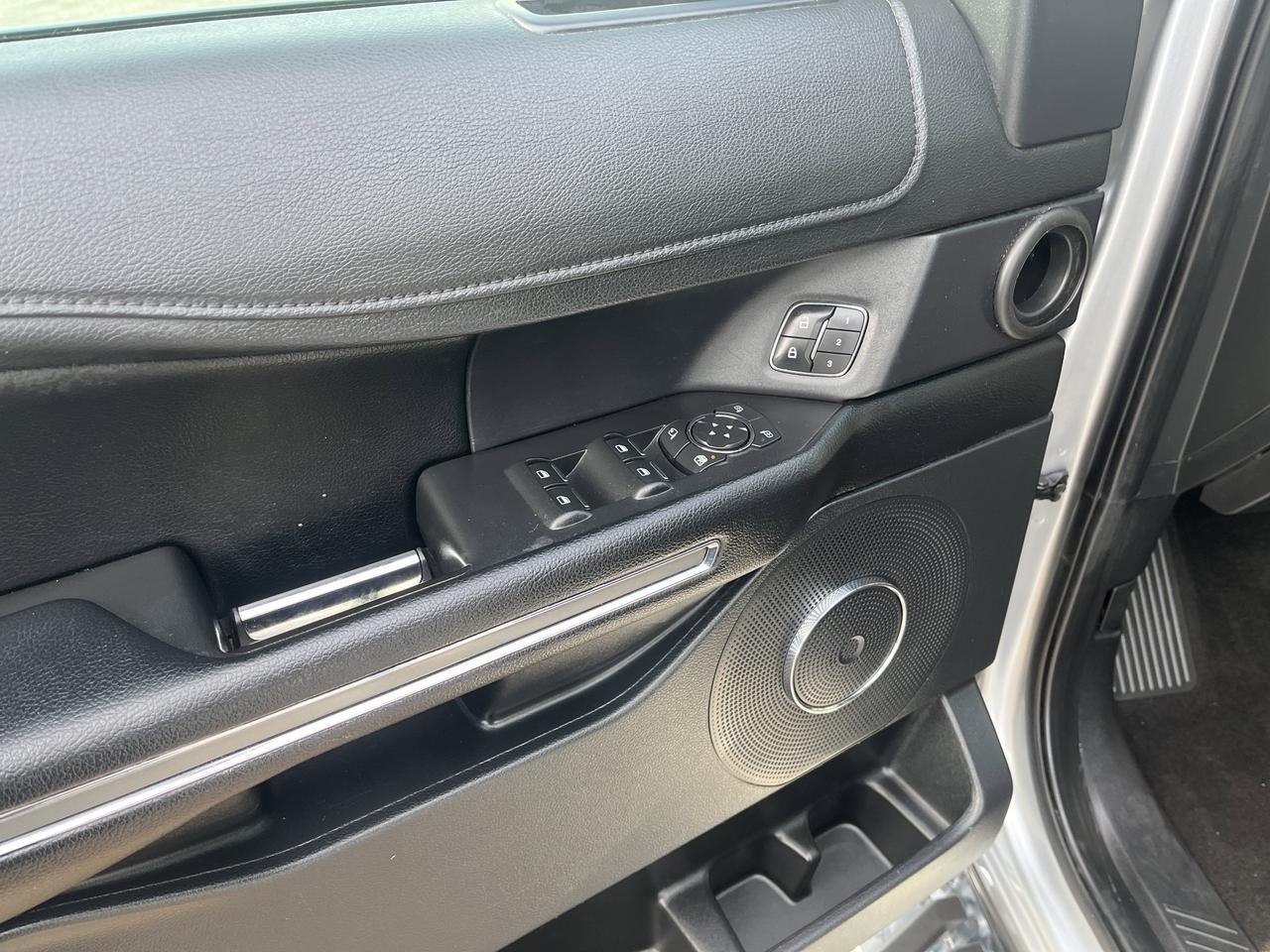 2021 Ford Expedition XLT FX-4 4WD CargoPkg w/360-DegreeRearCamera RemoteStart 2ndRowCaptainsChairs FordCo-Pilot360Assist Saukville WI