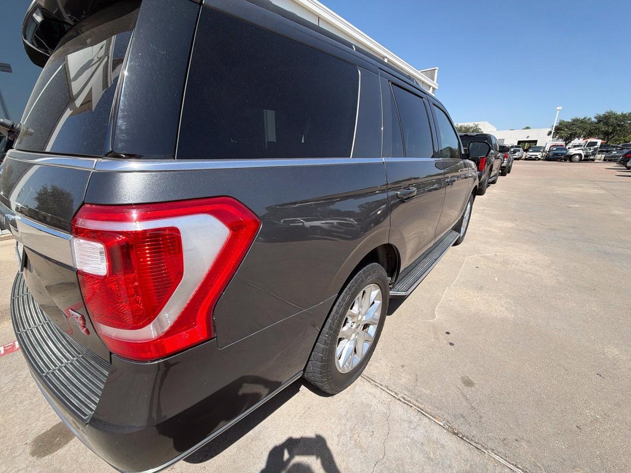 2021 Ford Expedition XLT Hurst TX