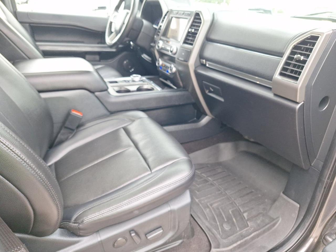 2021 Ford Expedition XLT Hurst TX
