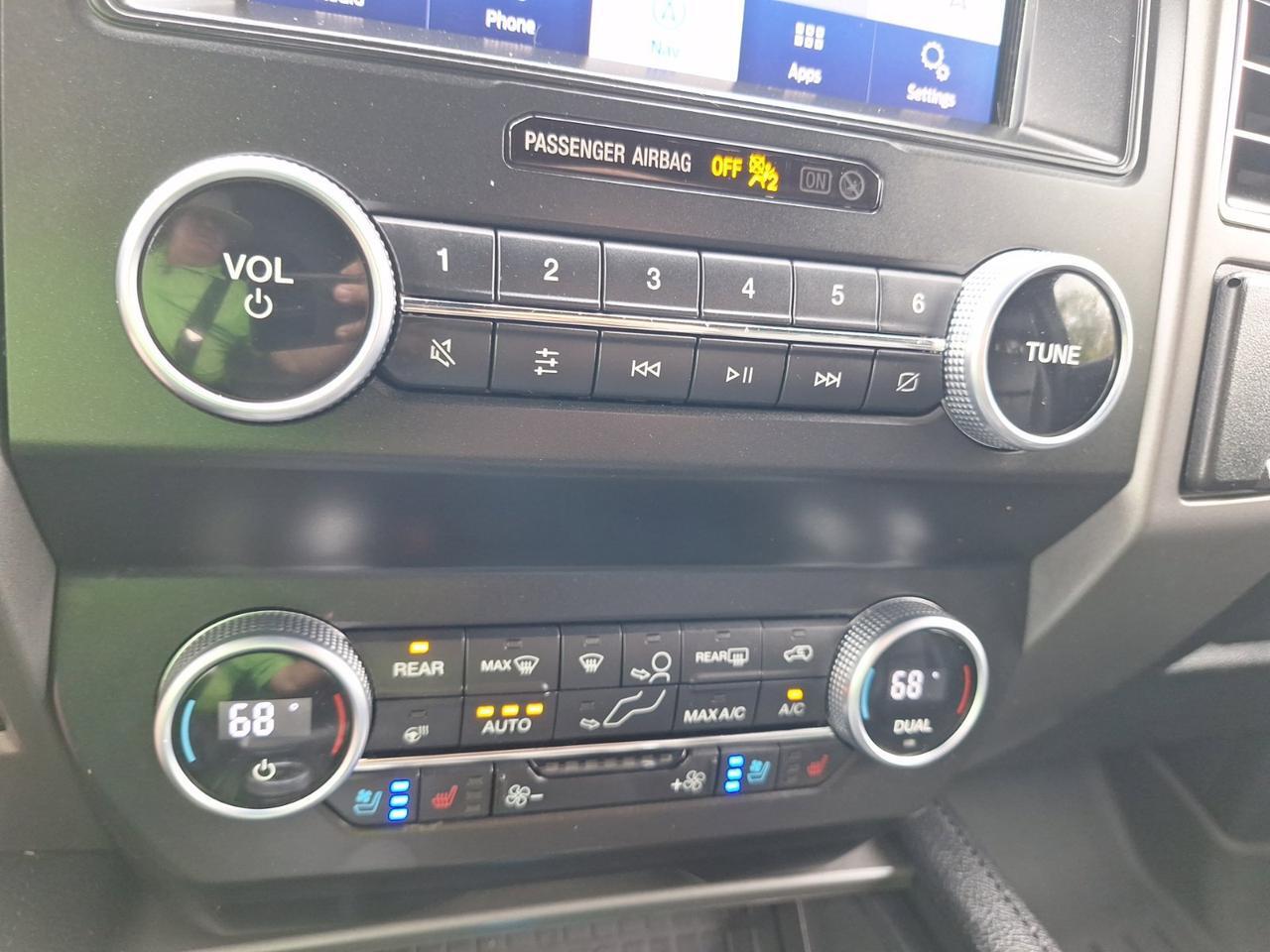 2021 Ford Expedition XLT Hurst TX