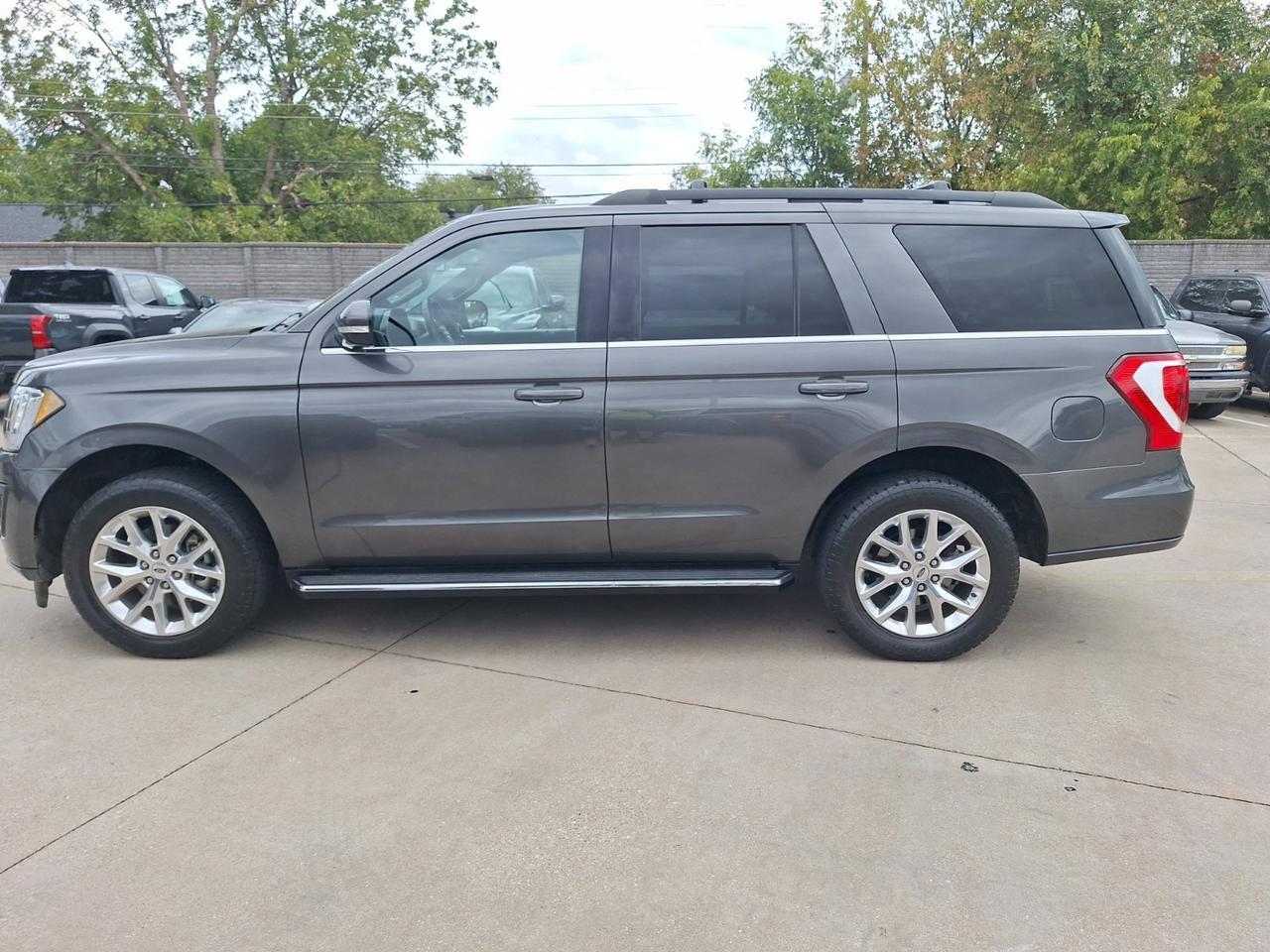 2021 Ford Expedition XLT Hurst TX