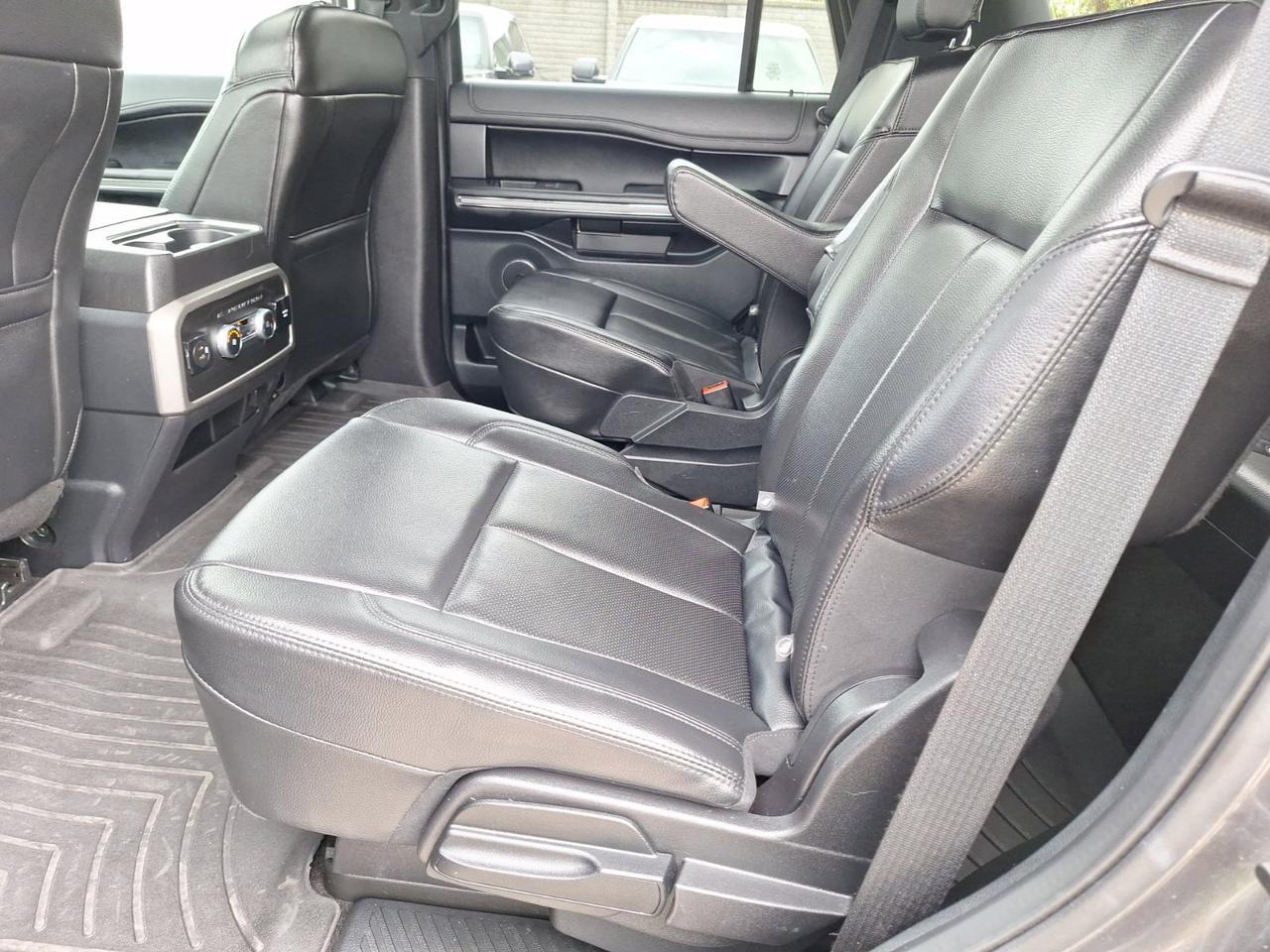 2021 Ford Expedition XLT Hurst TX