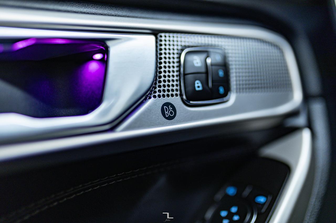 2021 Ford Explorer AWD Limited Leather Roof Nav BCam Red Deer AB