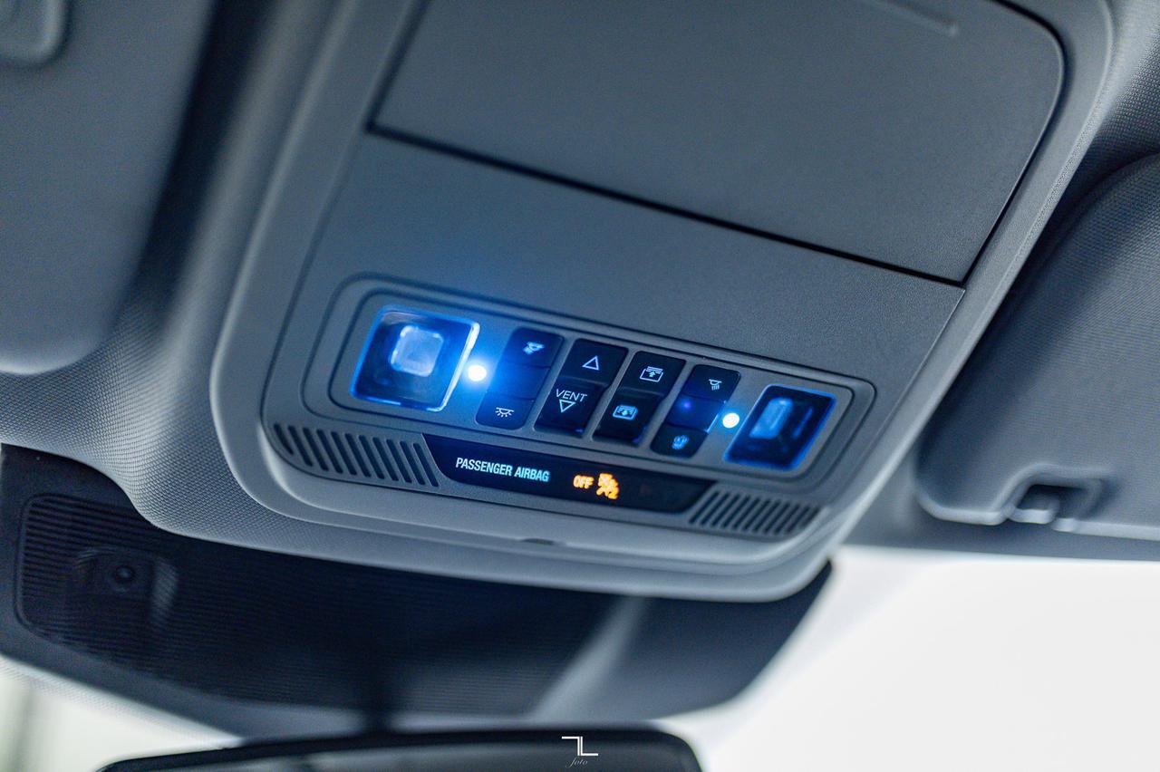 2021 Ford Explorer AWD Limited Leather Roof Nav BCam Red Deer AB