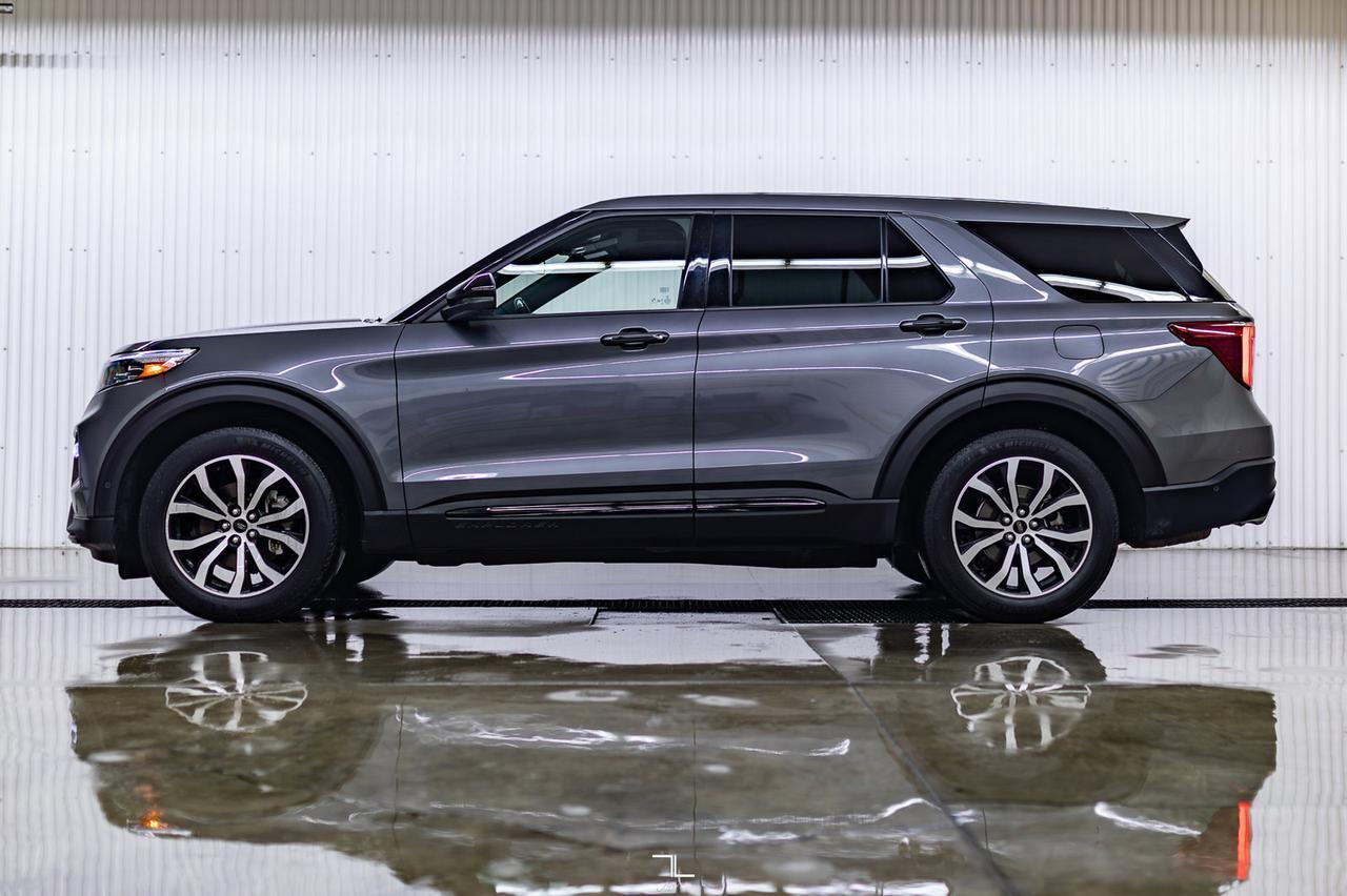 2021 Ford Explorer AWD ST Leather Roof Nav Red Deer AB