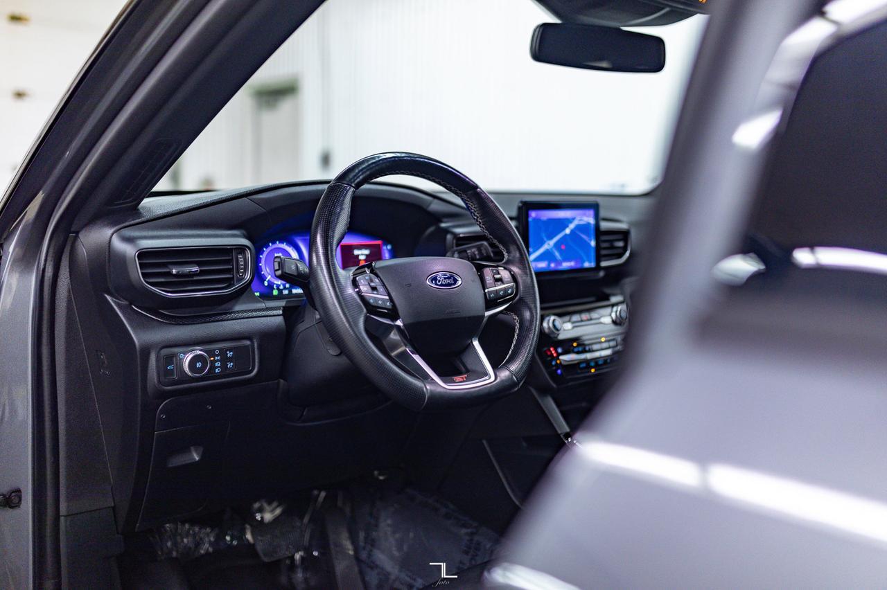 2021 Ford Explorer AWD ST Leather Roof Nav Red Deer AB