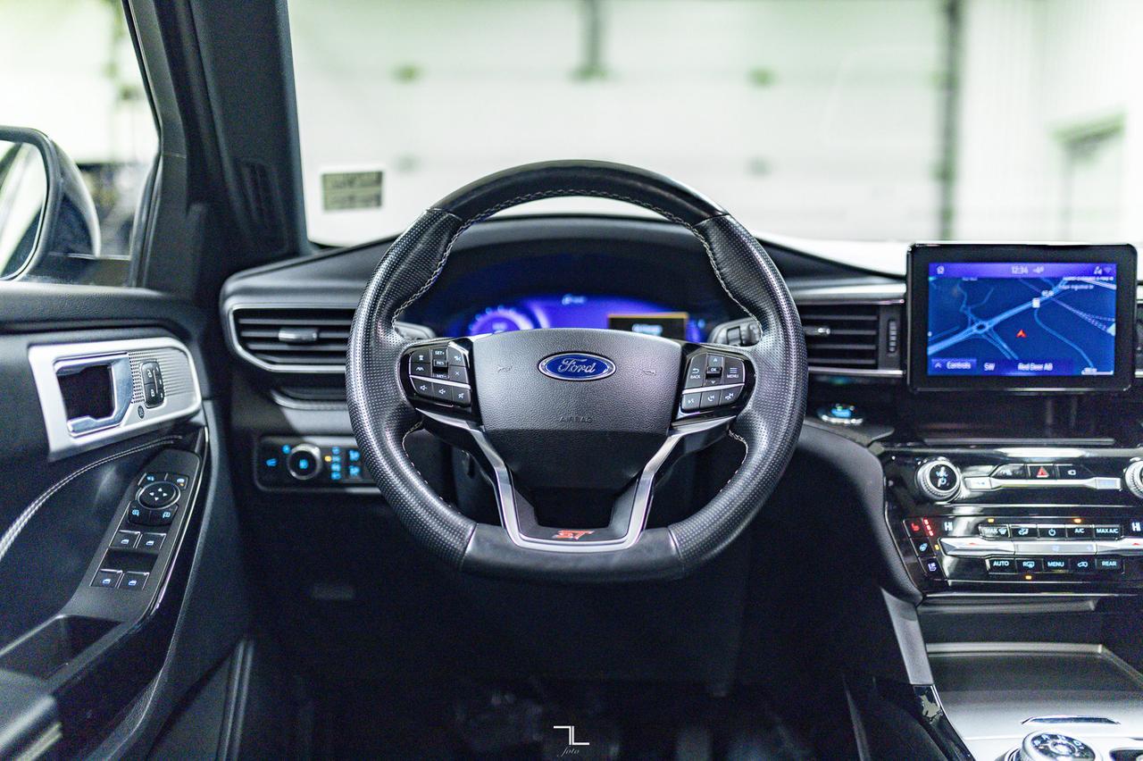 2021 Ford Explorer AWD ST Leather Roof Nav Red Deer AB