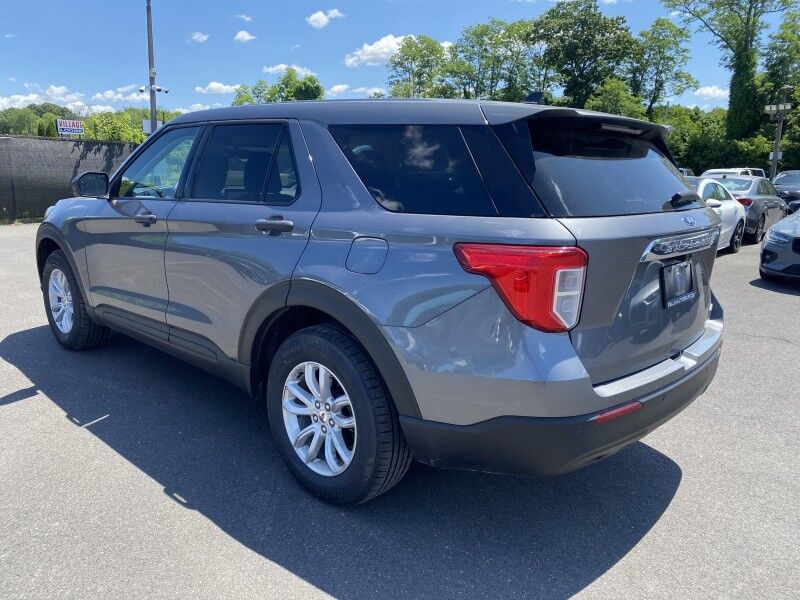 2021 Ford Explorer Base