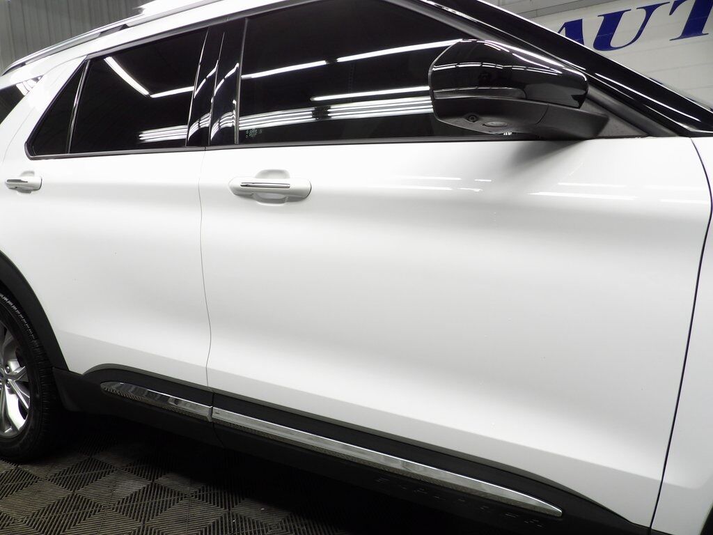 2021 Ford Explorer Limited 4WD 6 Passenger Fond du Lac WI