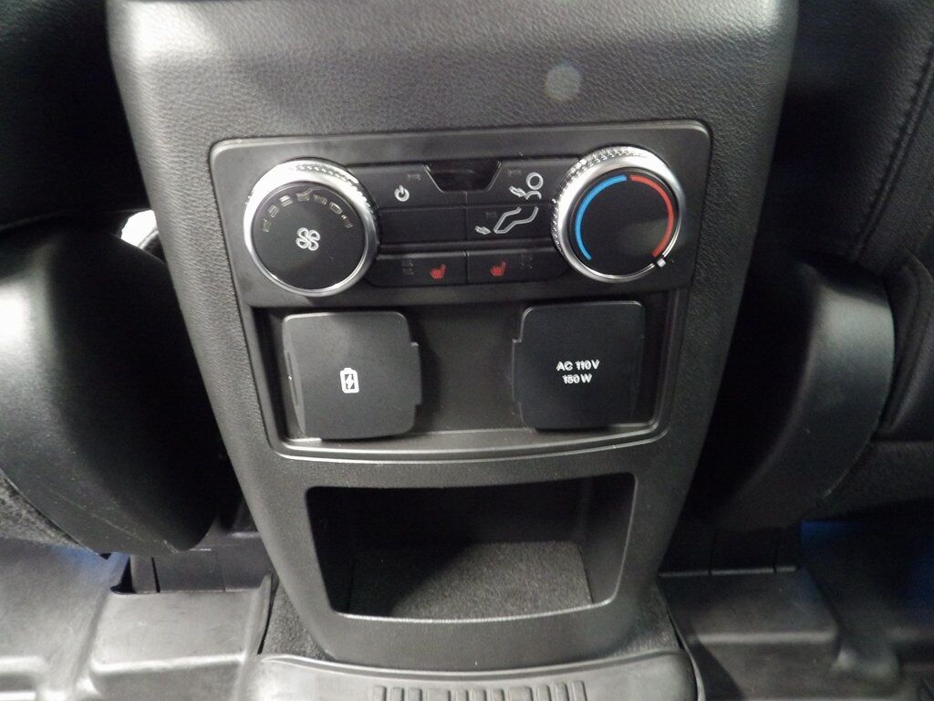 2021 Ford Explorer Limited 4WD 6 Passenger Fond du Lac WI