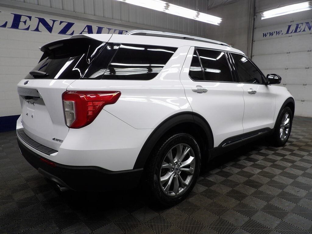 2021 Ford Explorer Limited 4WD 6 Passenger Fond du Lac WI
