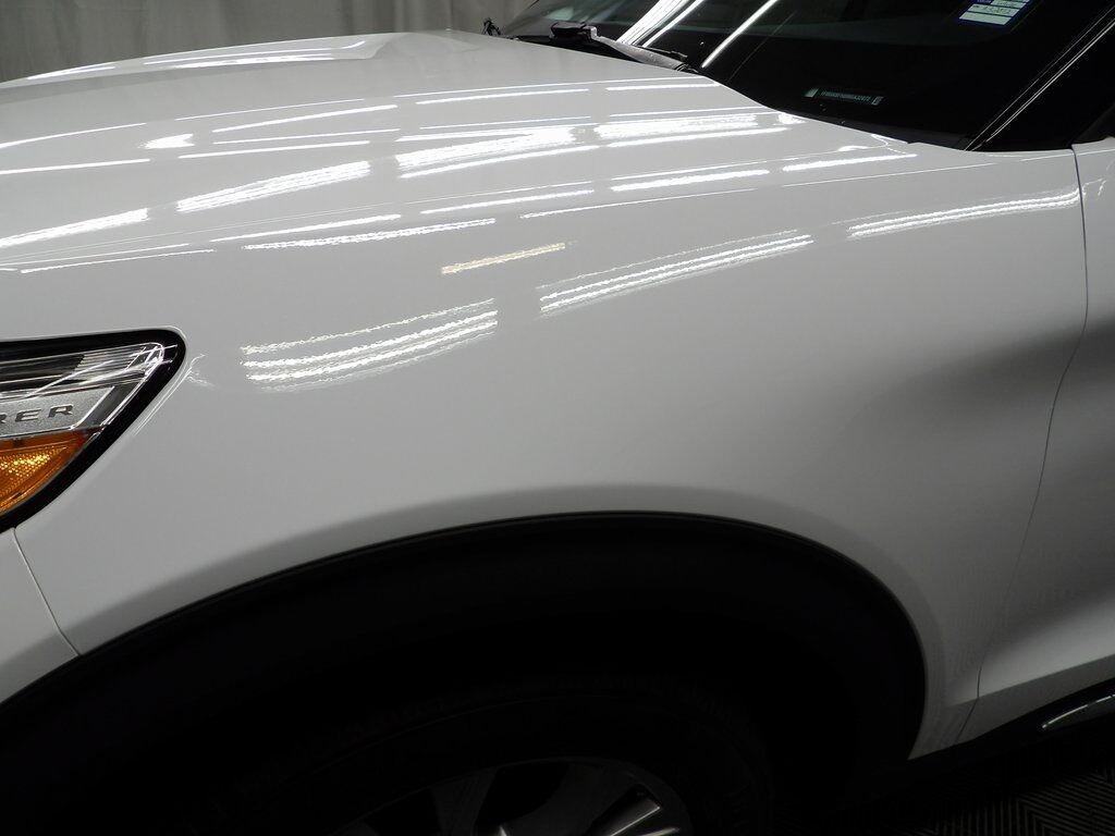 2021 Ford Explorer Limited 4WD 6 Passenger Fond du Lac WI