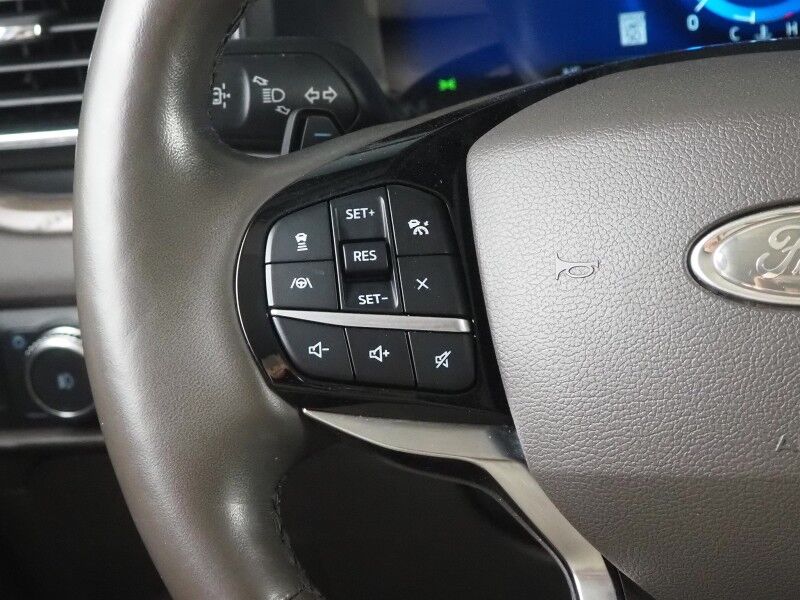 2021 Ford Explorer Platinum 4WD *NAVIGATION, ADAPTIVE CRUISE, SAFETY ALERTS, 360 CAMERAS, TWIN-PANEL MOONROOF, LEATHER, CLIMATE/MASSAGE SEATS, HEATED STEERING, 2ND ROW CAPTIAN'S, BANG & OLUFSEN, WIRELESS CHARGING, ANDROID & APPLE Round Rock TX