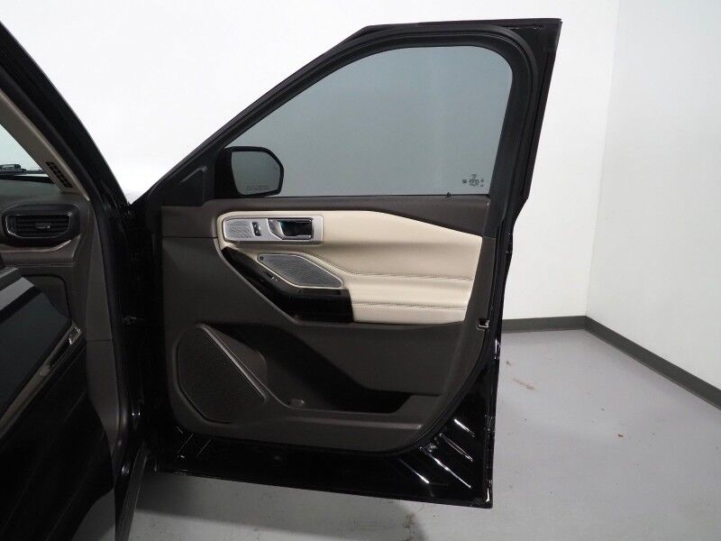 2021 Ford Explorer Platinum 4WD *NAVIGATION, ADAPTIVE CRUISE, SAFETY ALERTS, 360 CAMERAS, TWIN-PANEL MOONROOF, LEATHER, CLIMATE/MASSAGE SEATS, HEATED STEERING, 2ND ROW CAPTIAN'S, BANG & OLUFSEN, WIRELESS CHARGING, ANDROID & APPLE Round Rock TX