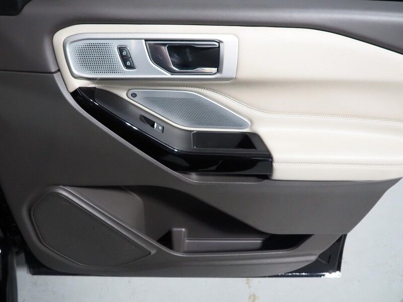 2021 Ford Explorer Platinum 4WD *NAVIGATION, ADAPTIVE CRUISE, SAFETY ALERTS, 360 CAMERAS, TWIN-PANEL MOONROOF, LEATHER, CLIMATE/MASSAGE SEATS, HEATED STEERING, 2ND ROW CAPTIAN'S, BANG & OLUFSEN, WIRELESS CHARGING, ANDROID & APPLE Round Rock TX