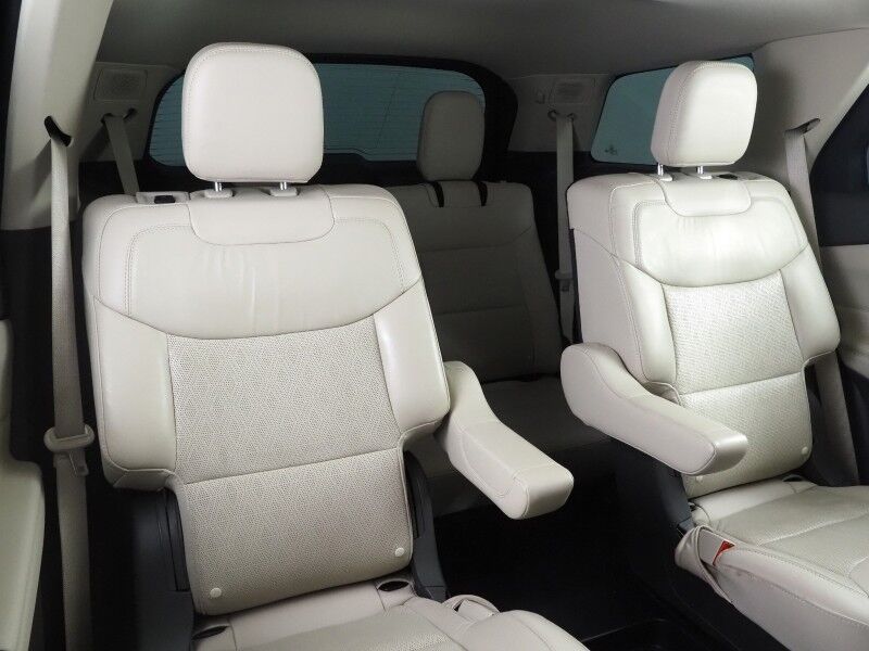 2021 Ford Explorer Platinum 4WD *NAVIGATION, ADAPTIVE CRUISE, SAFETY ALERTS, 360 CAMERAS, TWIN-PANEL MOONROOF, LEATHER, CLIMATE/MASSAGE SEATS, HEATED STEERING, 2ND ROW CAPTIAN'S, BANG & OLUFSEN, WIRELESS CHARGING, ANDROID & APPLE Round Rock TX