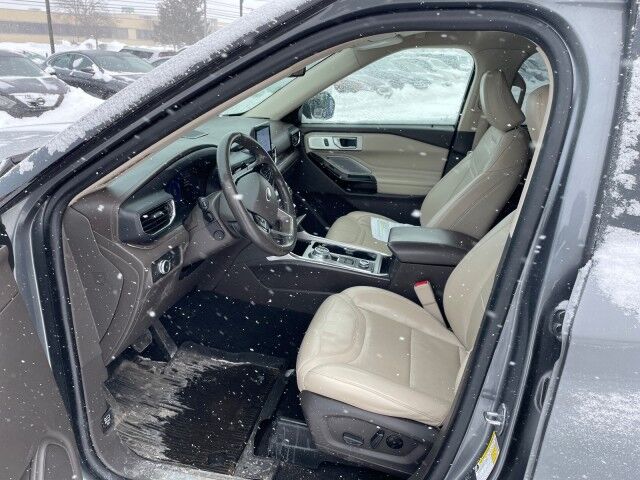 2021 Ford Explorer Platinum Cleveland OH