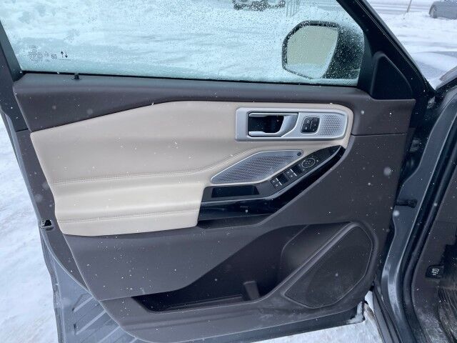 2021 Ford Explorer Platinum Cleveland OH